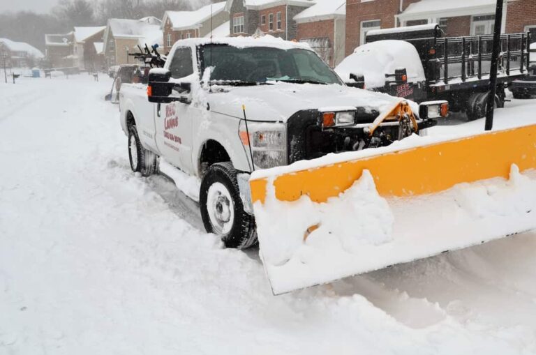 Snow Removal Services – Landscaping | Fertilization | Mowing | REC Lawns